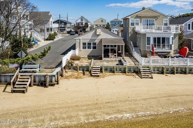 Photo - 2 Riverview Pl