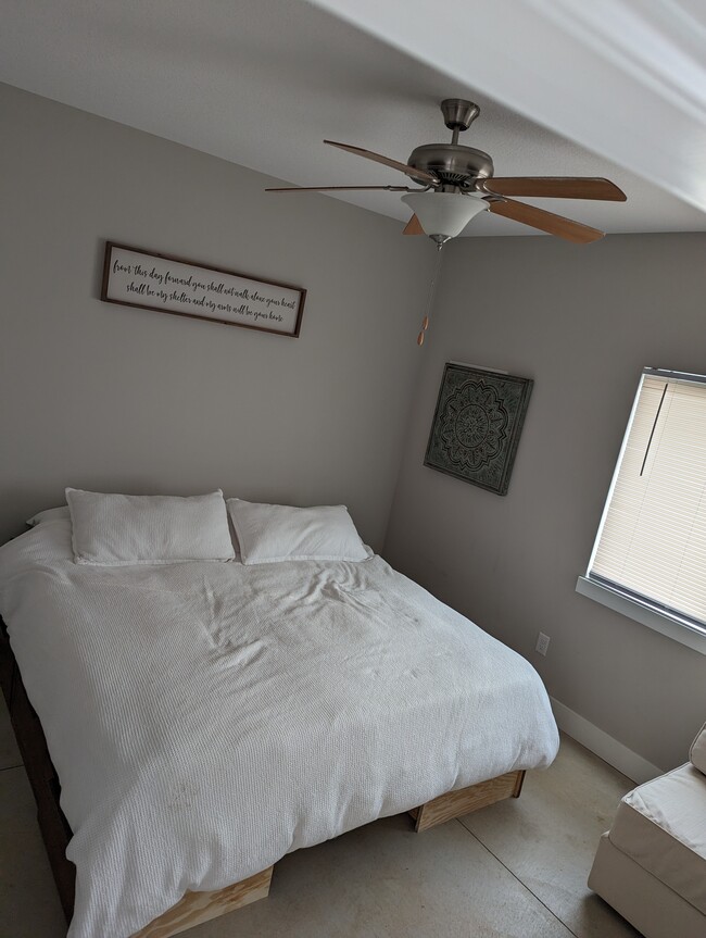 Photo - 8012 E 34th Ct S