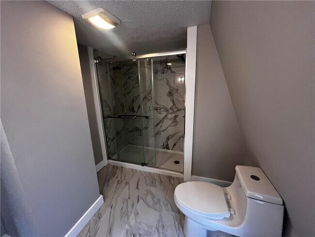 Photo - 45 Kenyon St Unidad 3