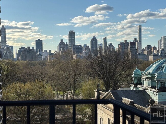 Photo - WEST 68 STREET Unidad PHE