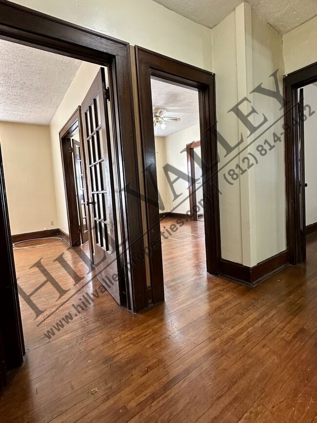 Photo - Two Bedroom Upper - All Utilities Paid