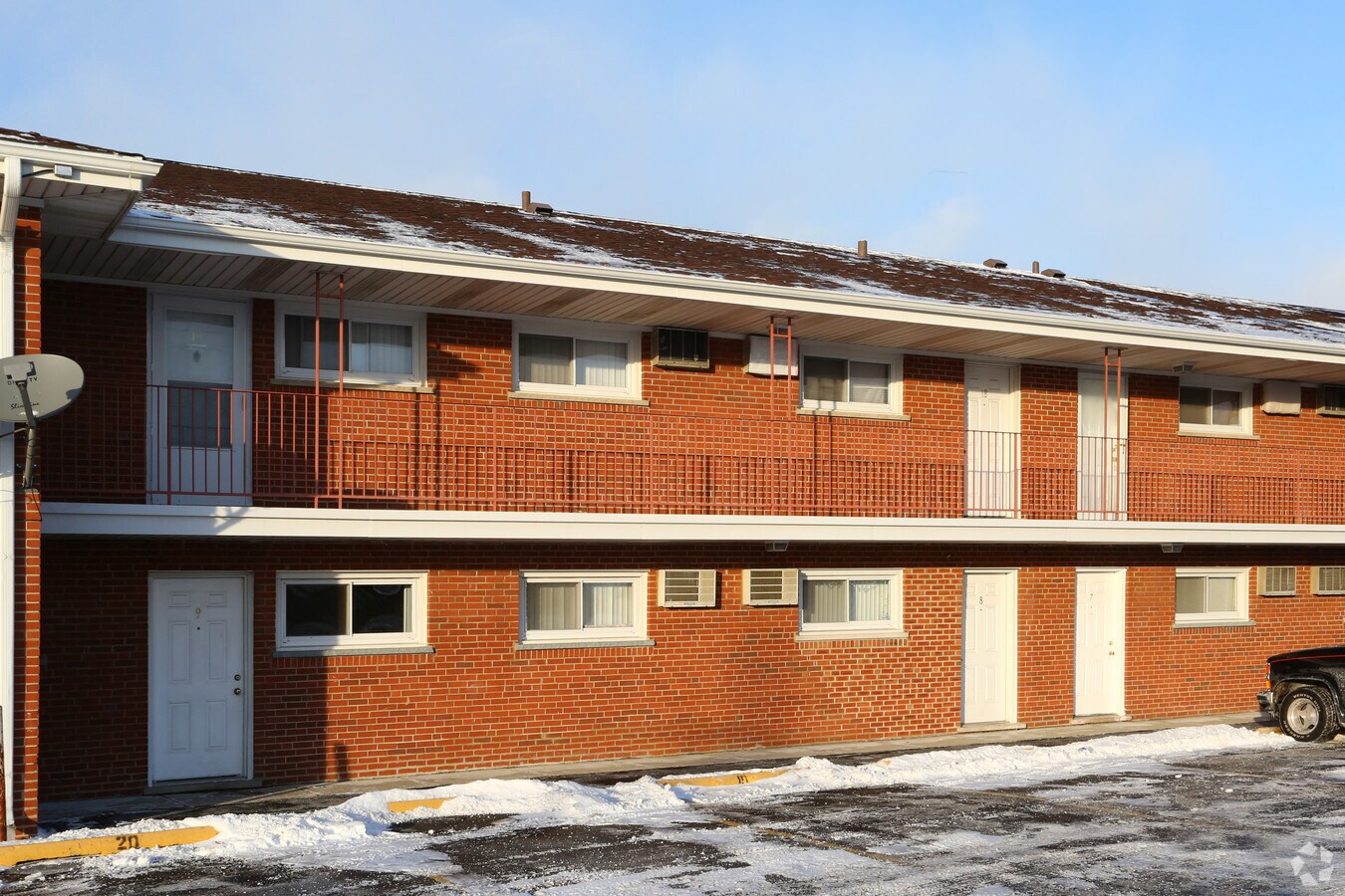 Photo - Dover Pointe Condos