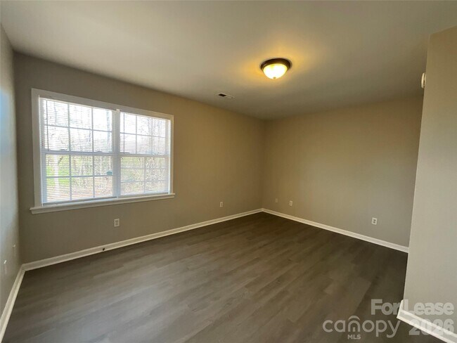 Photo - 113 Ridge Ave