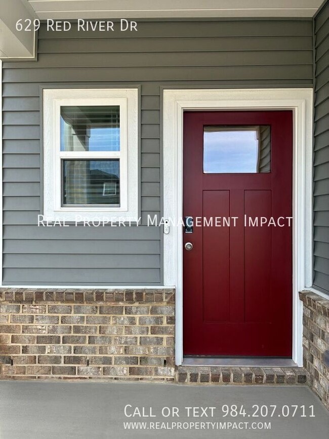 Photo - 629 Red River Dr