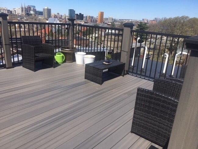 Photo - Beautiful Modern 4 bed unit with a rooftop deck!