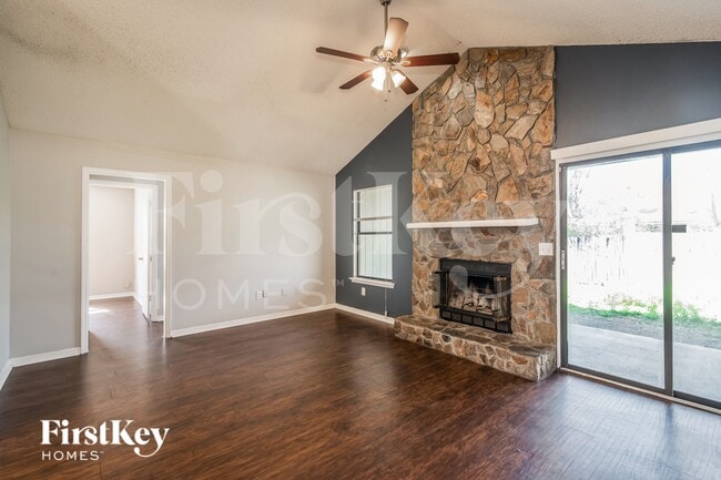 Photo - 7734 Pikes Peak Dr