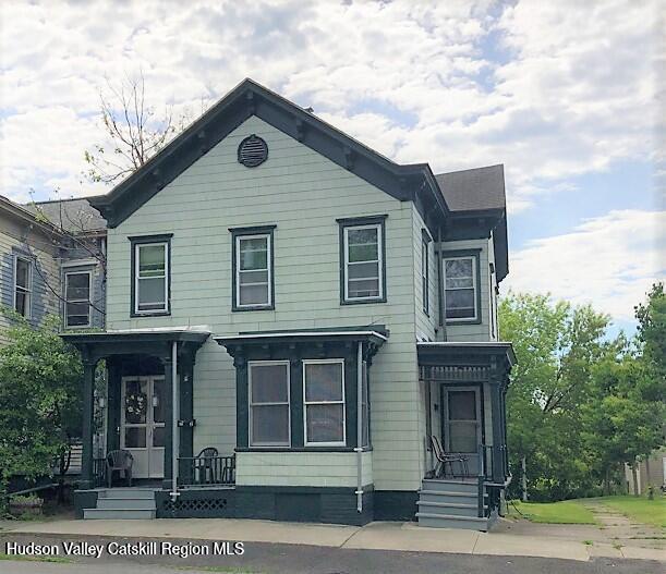 Photo - 9 N Franklin St