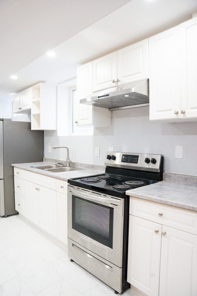 Photo - 12 New Haven Gate Unit 2 Basement Apartment