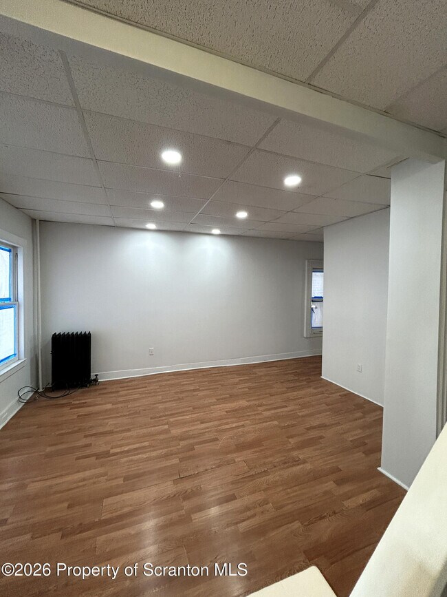 Photo - 210 N Bromley Ave