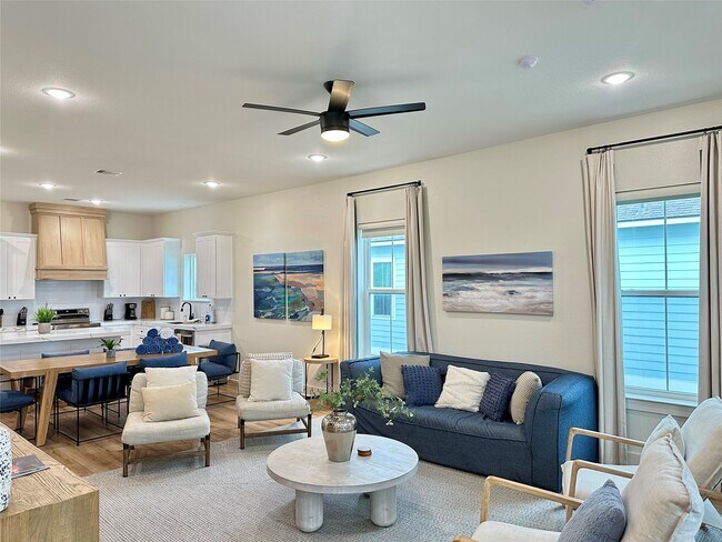 Photo - 2503 103rd St