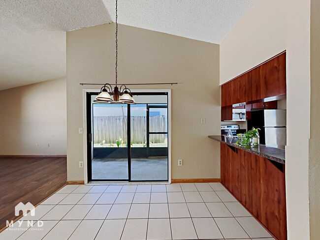 Photo - 2024 Sheffield Ct