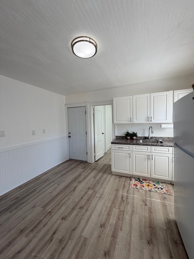 Photo - 51 Henry St Unit 3rd Floor