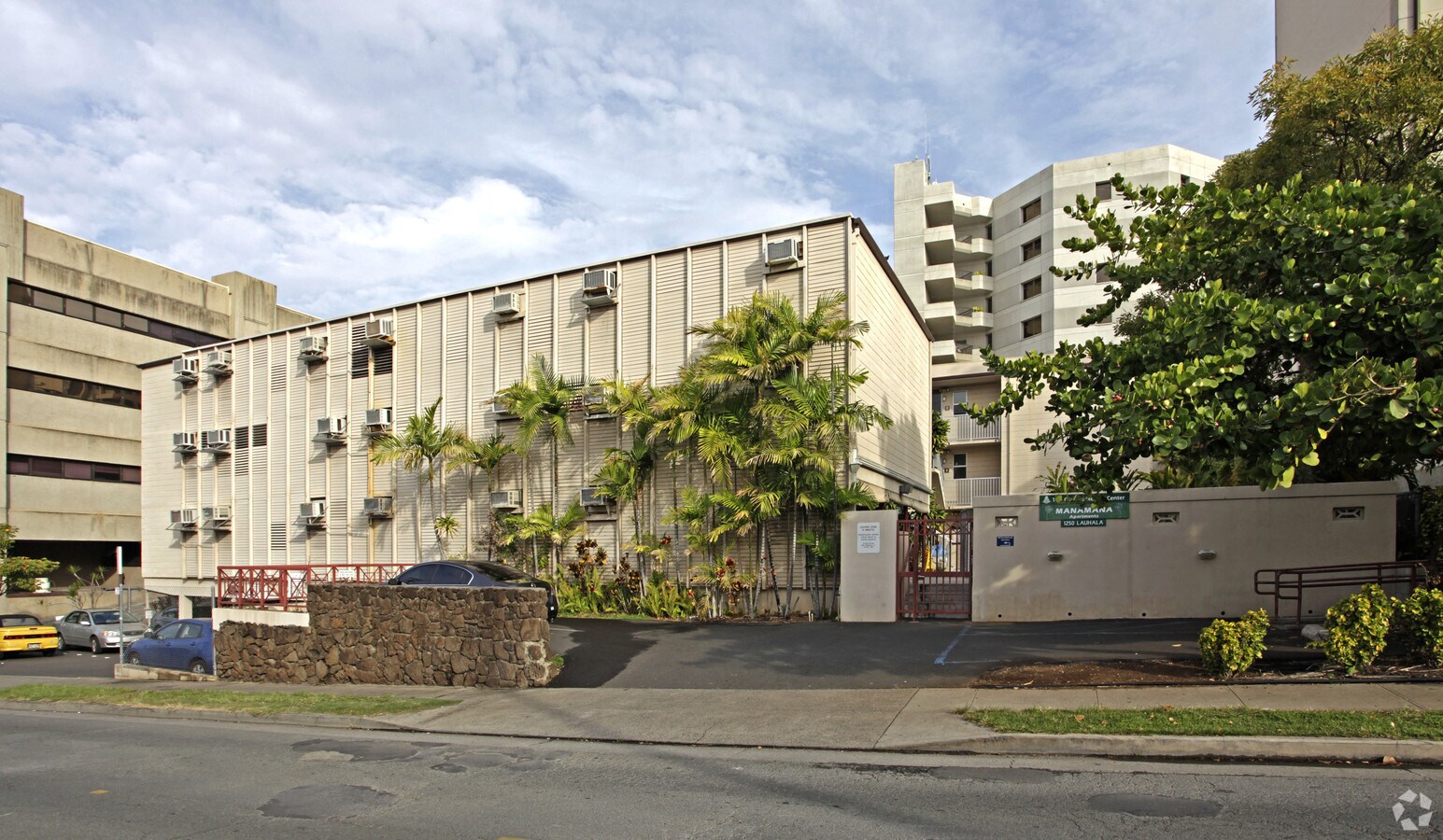 Photo - Manamana Apartments