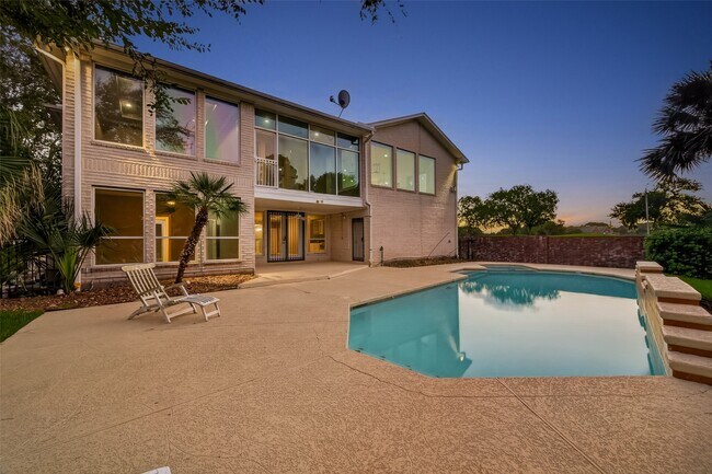 Photo - 7203 Timberlake Dr
