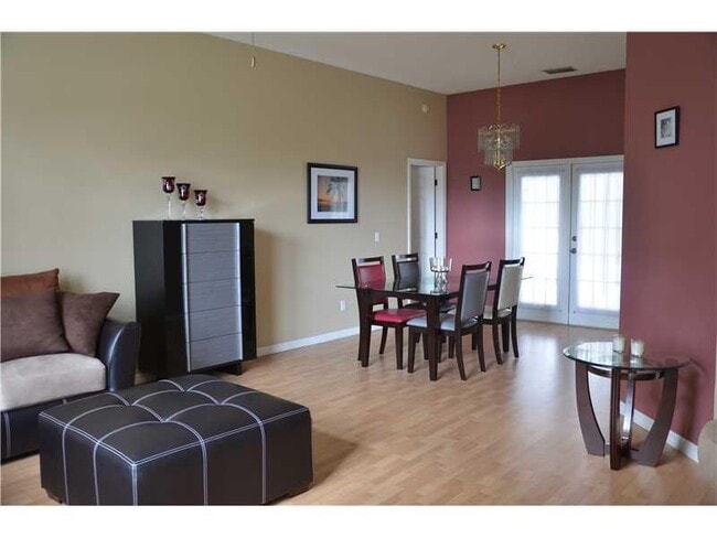 Photo - Off-Season Rental 3BR 2BA with pool in Seb...