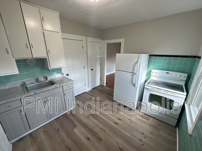 Photo - 1504 S Randolph St