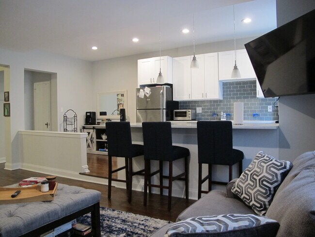 Photo - 70 Strawberry Hill Ave Unit 5-2c