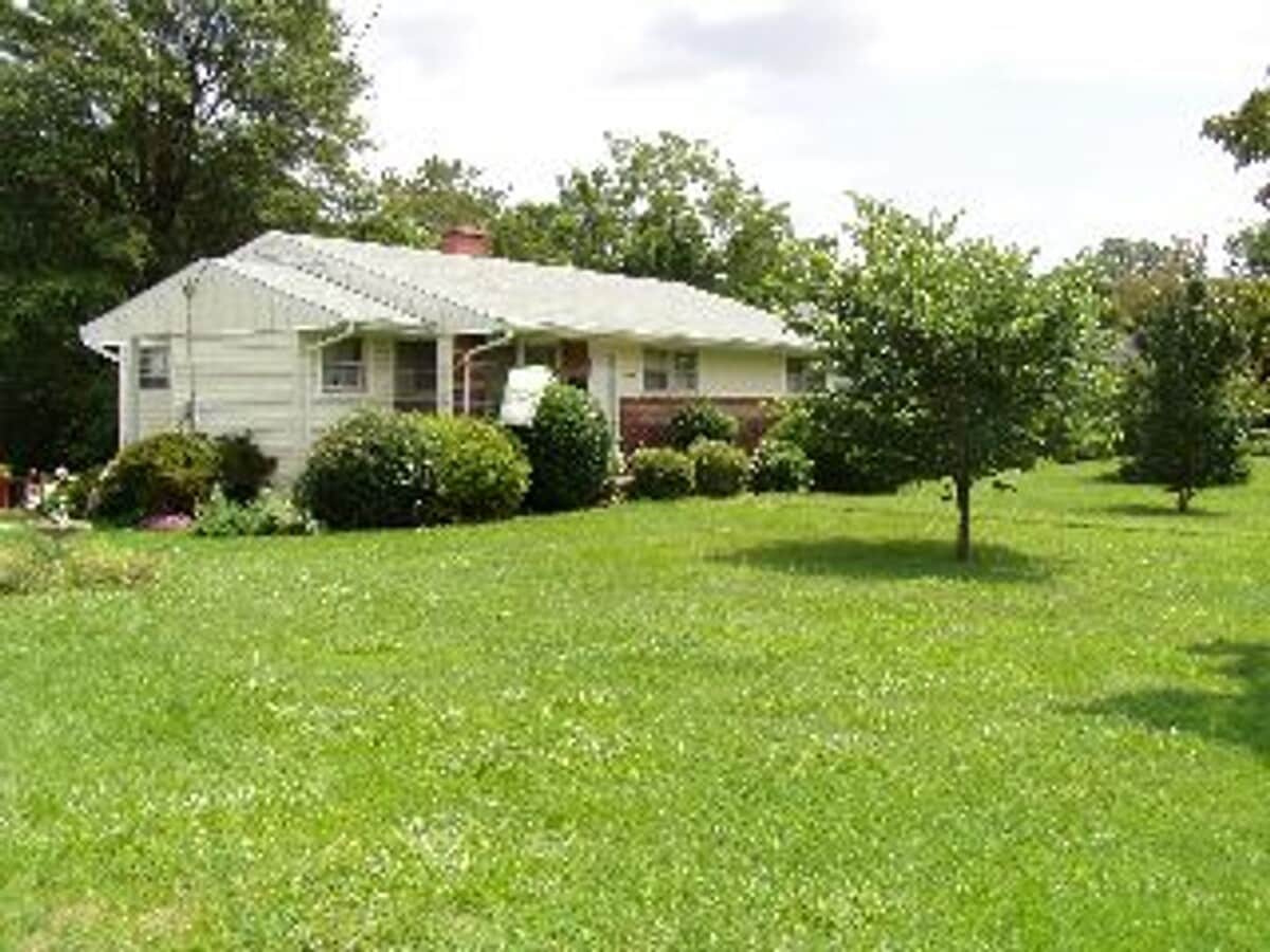 One Story Ranch on Sandusky Drive - One Story Ranch on Sandusky Drive