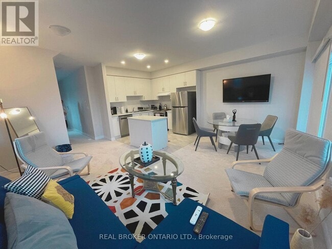 Photo - 2 Mockingbird Ln