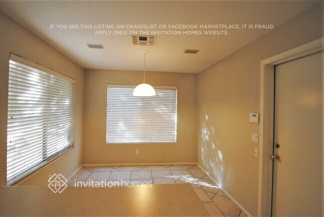 Photo - 2423 S 82nd Ln