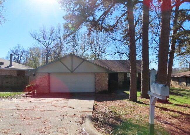 Lovely 3 Bedroom, 2 Bath Home in Tyler! - Lovely 3 Bedroom, 2 Bath Home in Tyler!