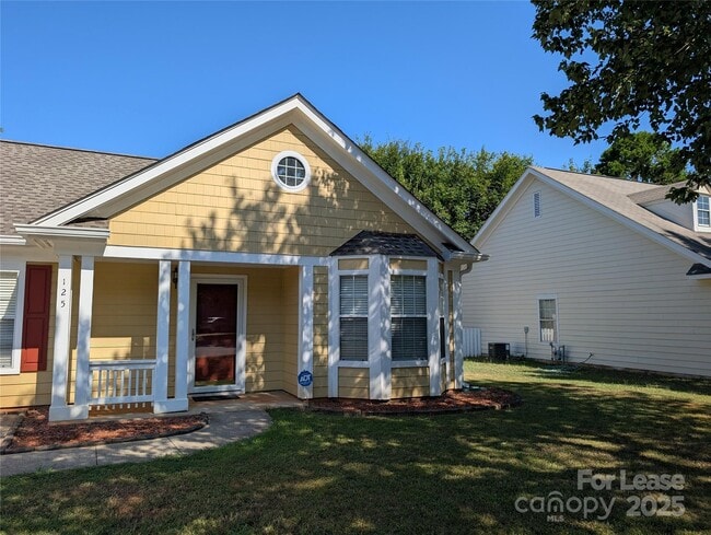 Building Photo - 125 Foxglove Dr Rental