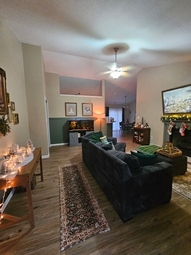 Photo - Beautiful 3 Bedroom Home In Jacksonville!