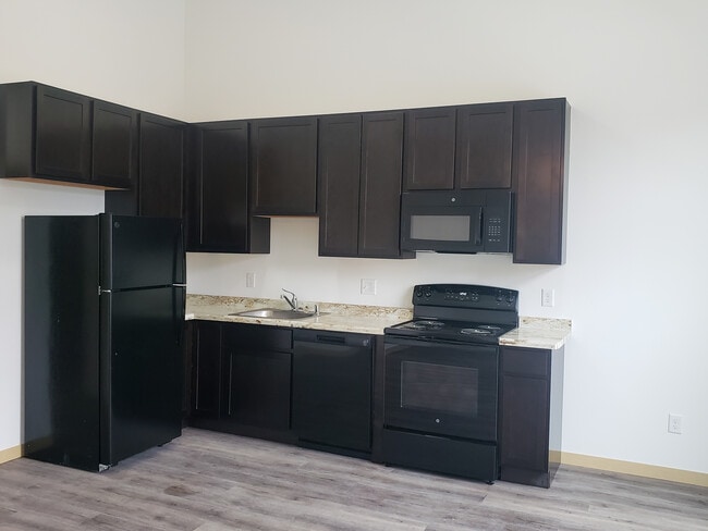 Photo - 322 W Main St Unit 1