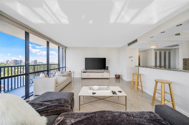 Building Photo - 2017 S Ocean Dr Unit 1502