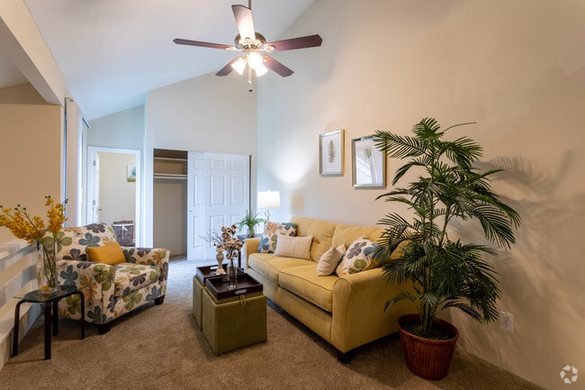 1BR, 2BA - 875 SF Model - Stonegate Apartments