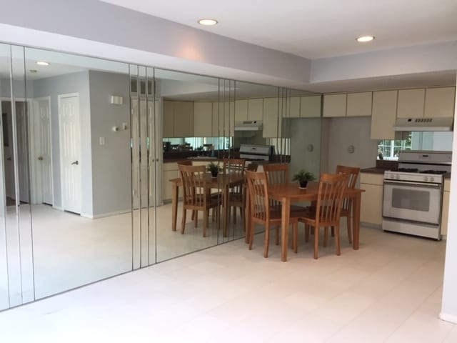 Photo - 22 Sharrotts Rd Unit 1