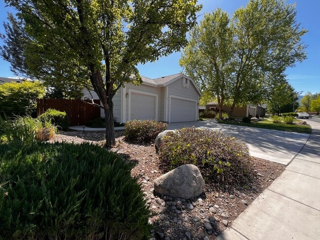 Must See! 3/2/3 Home in Minden, Winhaven n... - Must See! 3/2/3 Home in Minden, Winhaven n...