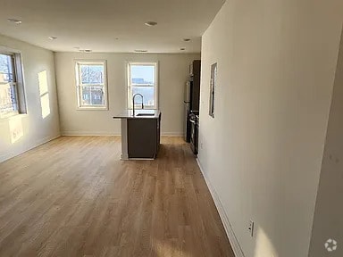 Building Photo - 2016 Rosedale St NE Unit #1 Rental
