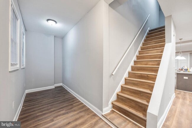 Photo - 2909 Echodale Ave