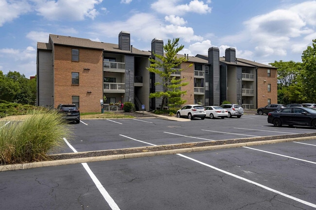 Grandview Apartments - Community Parking
