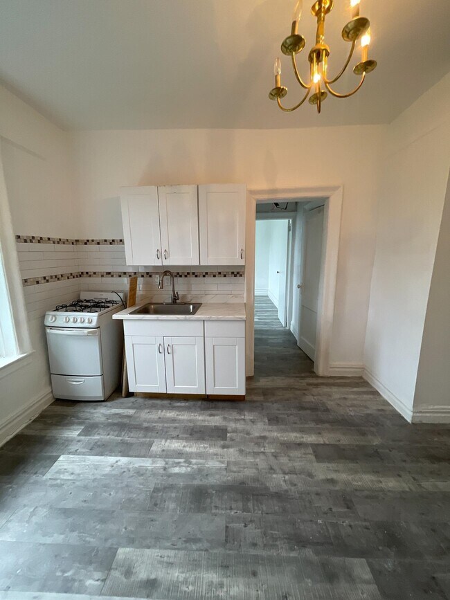 Photo - 96 Waldo Ave Unit 102