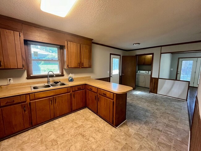 Photo - 3 Bedroom 2 Bath Ranch Style House in Pendleton