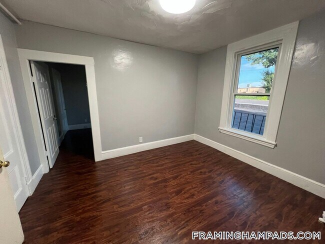 Photo - 64 Hollis St Unidad 15