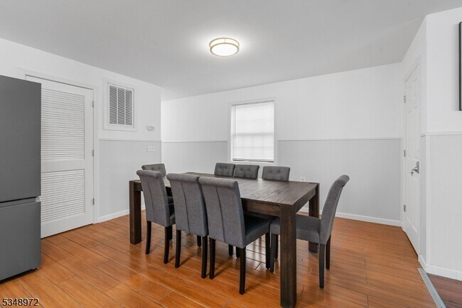 Photo - 129 Franklin Ave