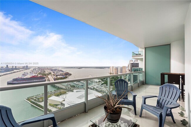 Building Photo - 900 Biscayne Blvd Rental