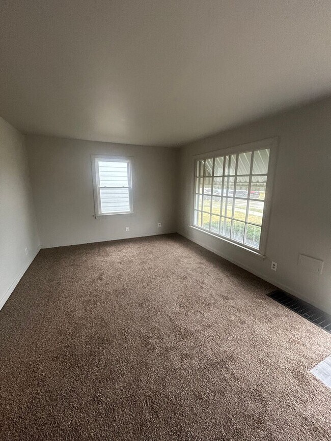 4133 Bowser Ave House House Rental in Fort Wayne, IN