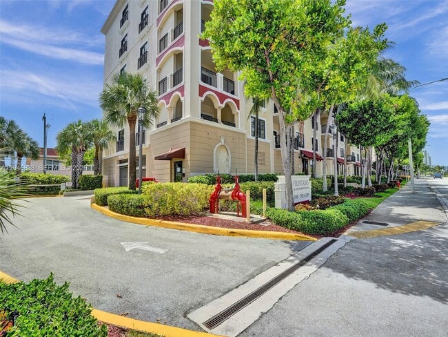 Photo - 2509 N Ocean Blvd Unidad 376
