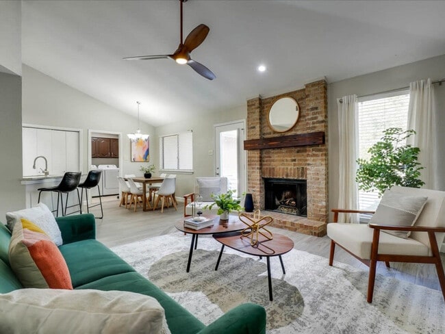 Photo - 1725 Canterbury Ln Unidad ID1019545P