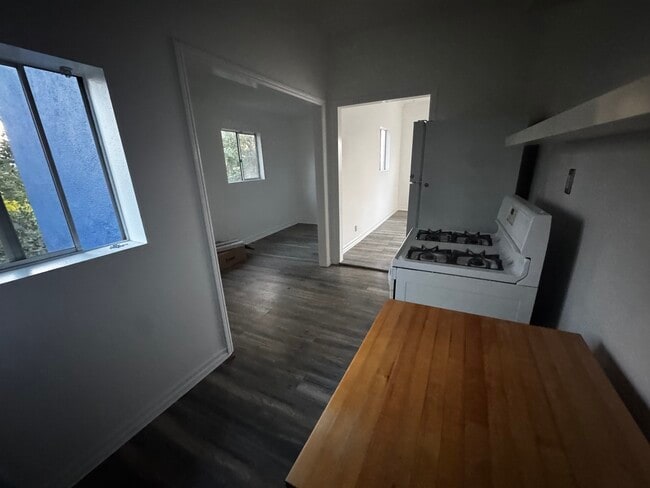 Photo - 1461 Carroll Ave Unidad 3