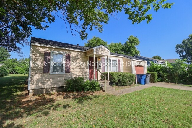 Photo - 2 Bed 1 Bath Tulsa - Move-in Ready!