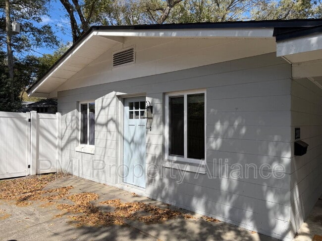 Photo - 2300 Elizabeth Ave