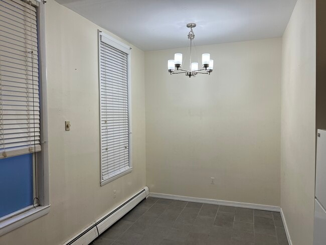 Photo - 90 Manhattan Ave Unit 2