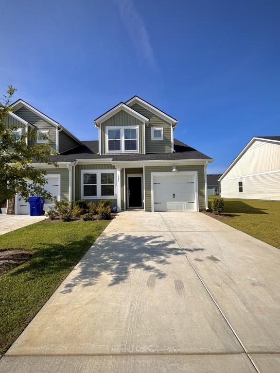 1221 Blueback Herring Wy
