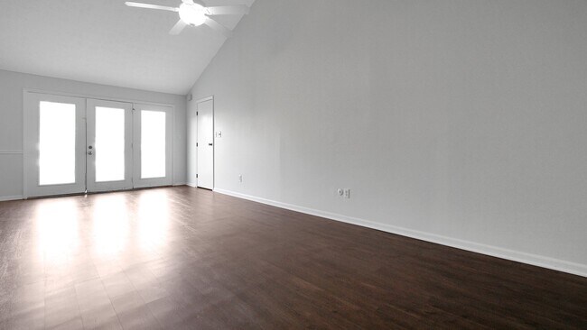 Photo - 3323-3327 Kristin Ct