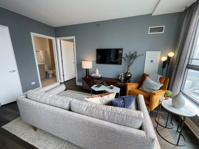 Photo - 300 Braun Alley